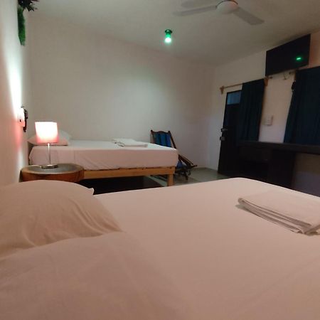 Alojamiento Ya'Ax Nah Playa del Carmen Kültér fotó